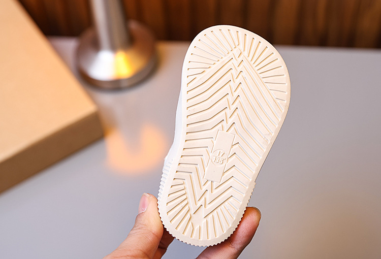 Giày Sandal quai hậu cho bé phong cách mới  – GSD9174