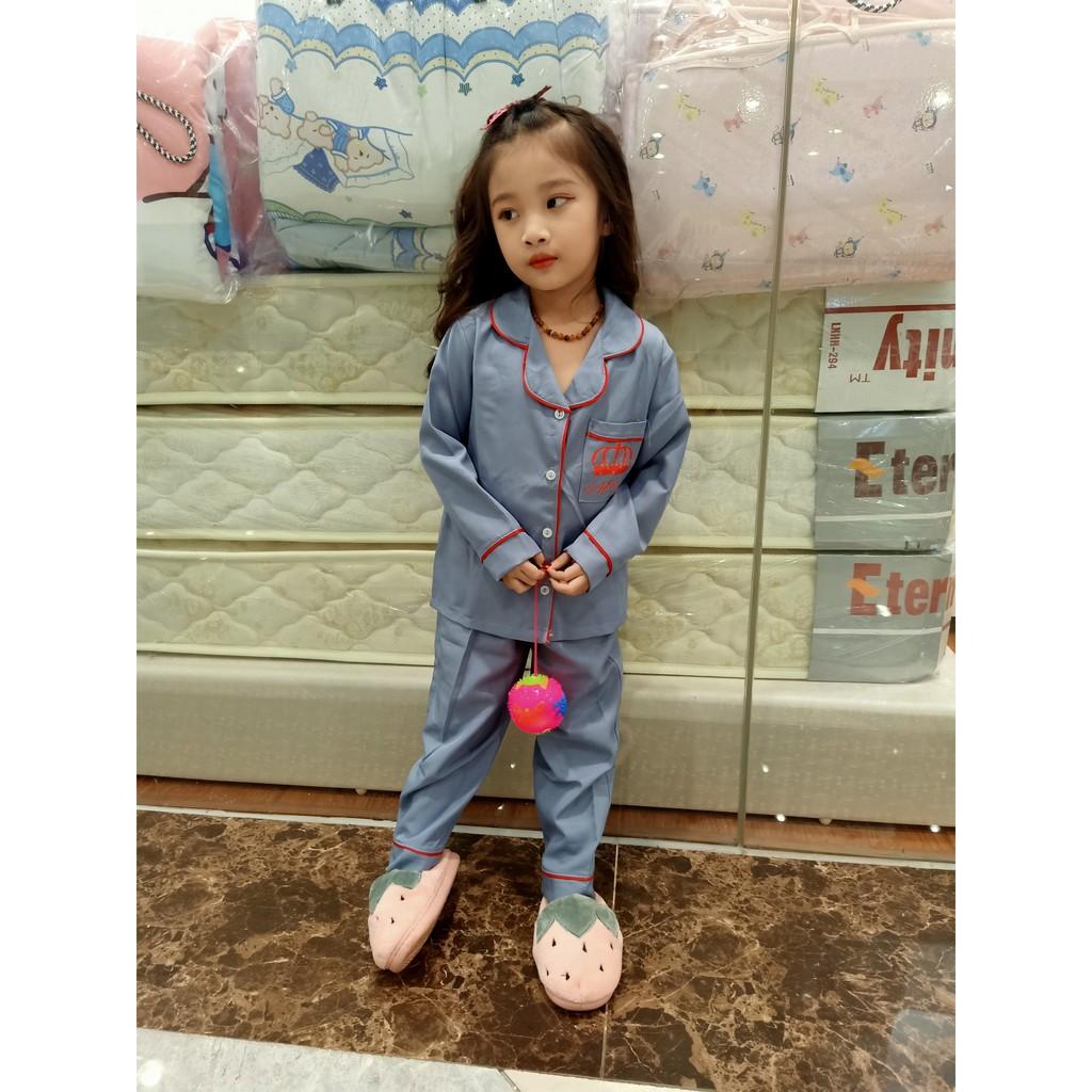 pijama phi lụa mờ dài tay in vương miện cho bé từ 14 đến 40kg 0205