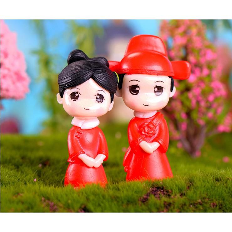 Mô hình đôi cô dâu chú rể trang phục truyền thống màu đỏ trang trí tiểu cảnh, móc khóa, DIY