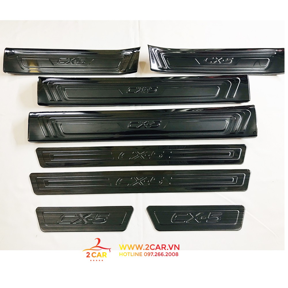 Ốp bậc cửa, nẹp bước chân Trong, Ngoài Xe Mazda Cx5 2018- 2020,2021 2022 chất liệu Titan