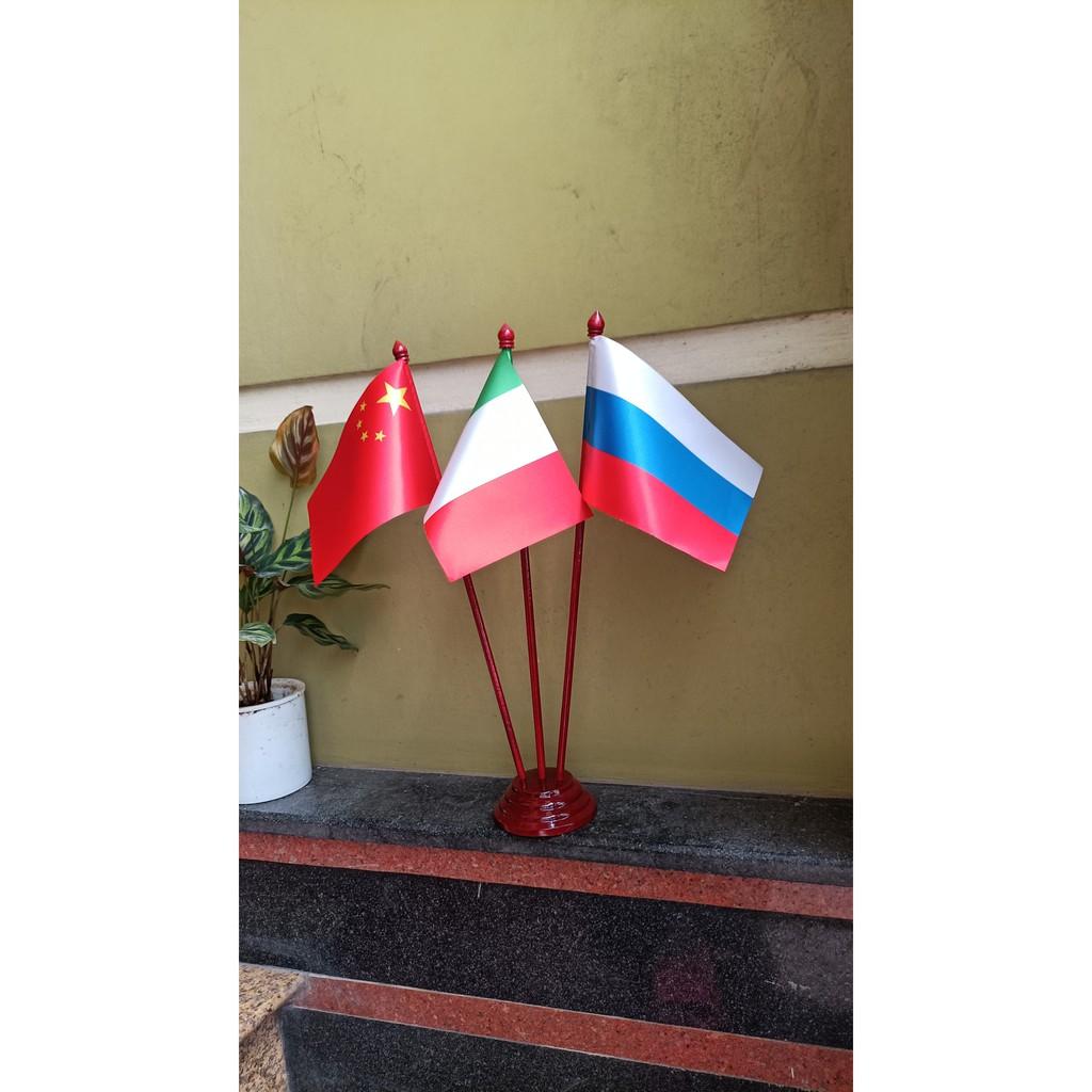 Cờ để bàn đế gỗ 3 các nước