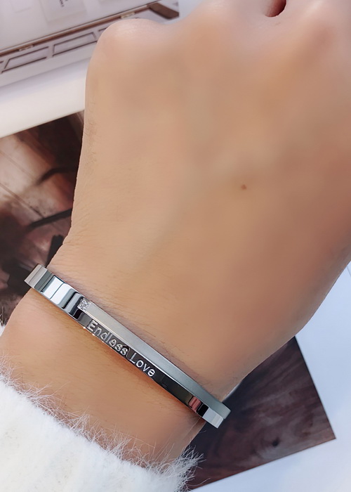 Vòng tay inox ENDLESS LOVE Hàn Quốc thời trang, phong cách và sang trọng VT193 - Màu bạc