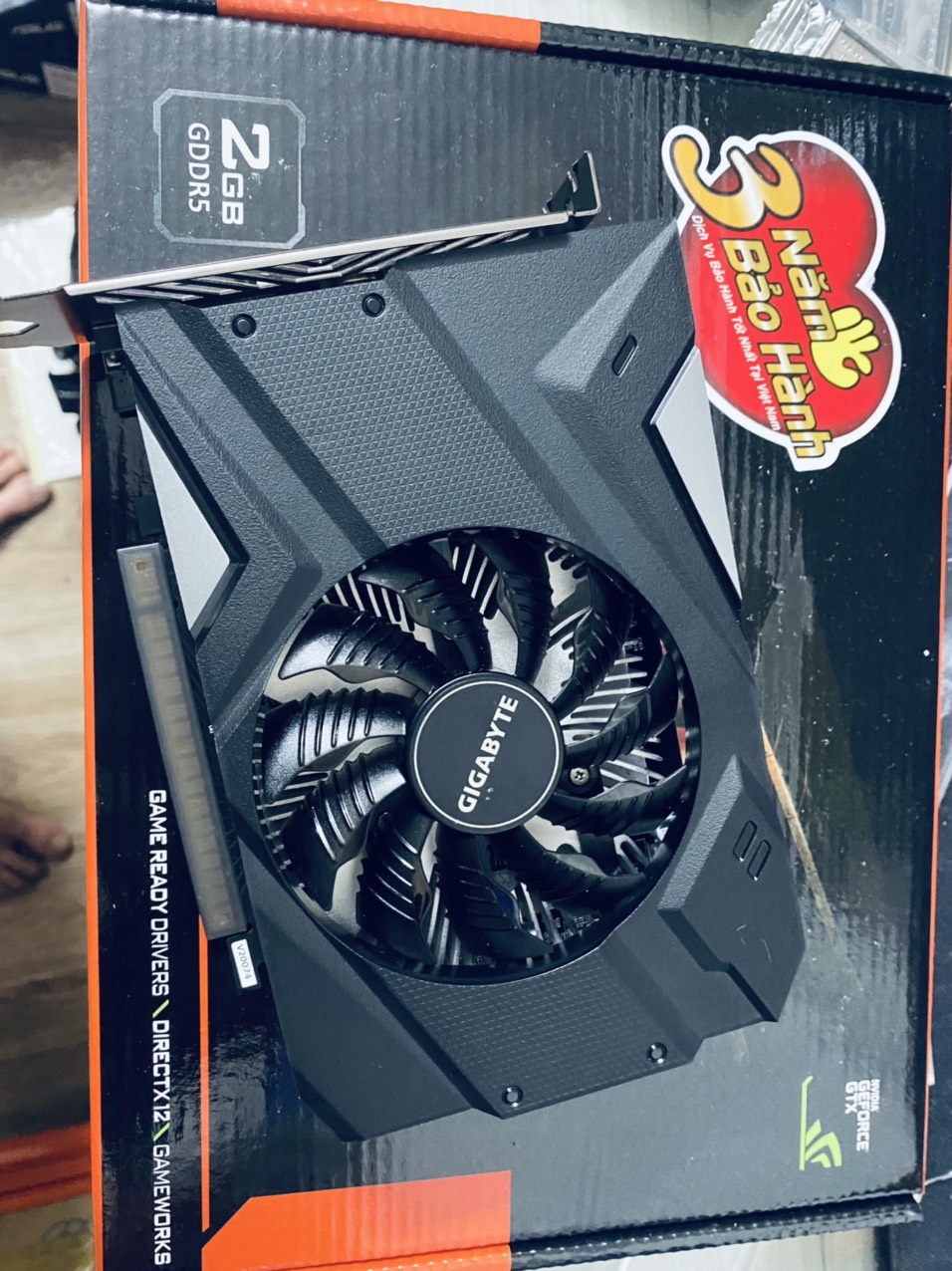 VGA GIGABYTE GeForce GTX 1650 4GB/D6/1FAN - HÀNG CHÍNH HÃNG