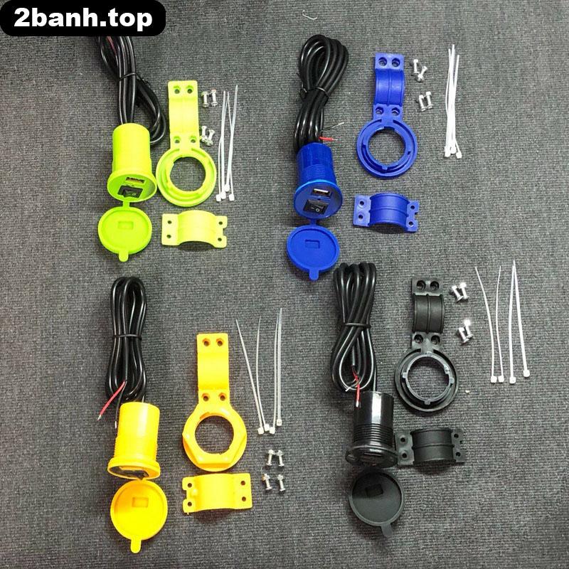 Sạc điện thoại gắn xe máy bằng nhựa