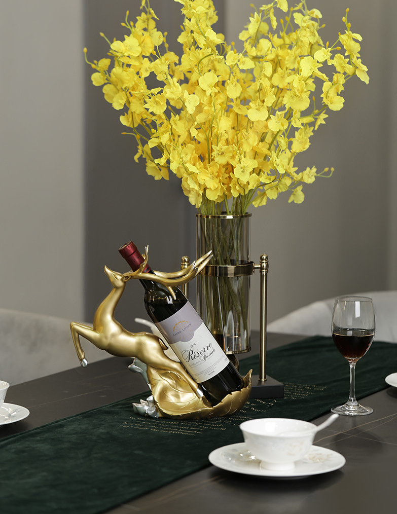 Giá kê Vang Home Decoration trang trí bàn cao cấp HD436
