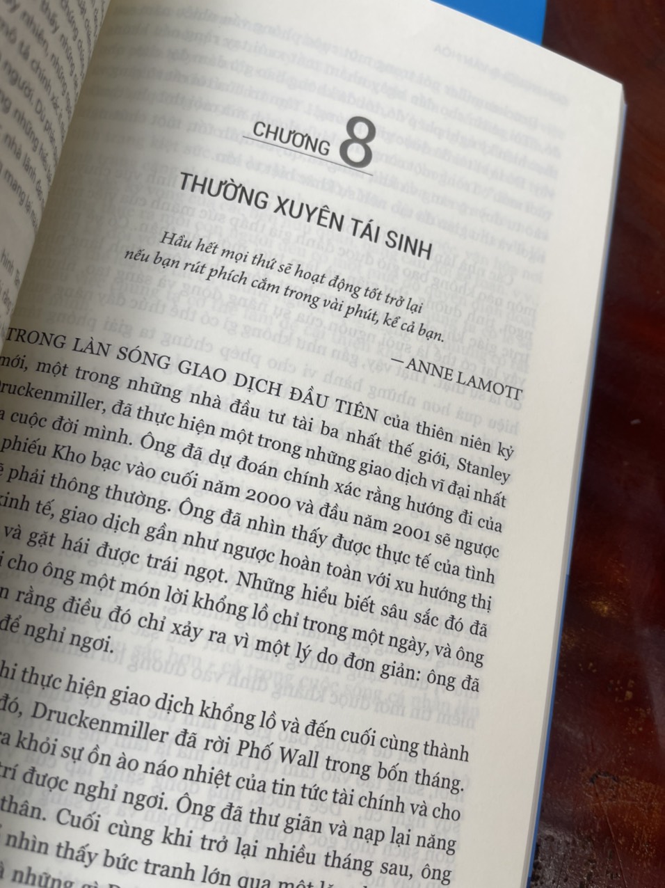 LÃNH ĐẠO MINH TRIẾT – Biến tính nhân văn thành sức mạnh kinh doanh và thành công bền vững – John Mackey, Steve McIntosh và Carter Phipps – Mai Chí Trung dịch – PACE Books – Viện IRED (bìa mềm)