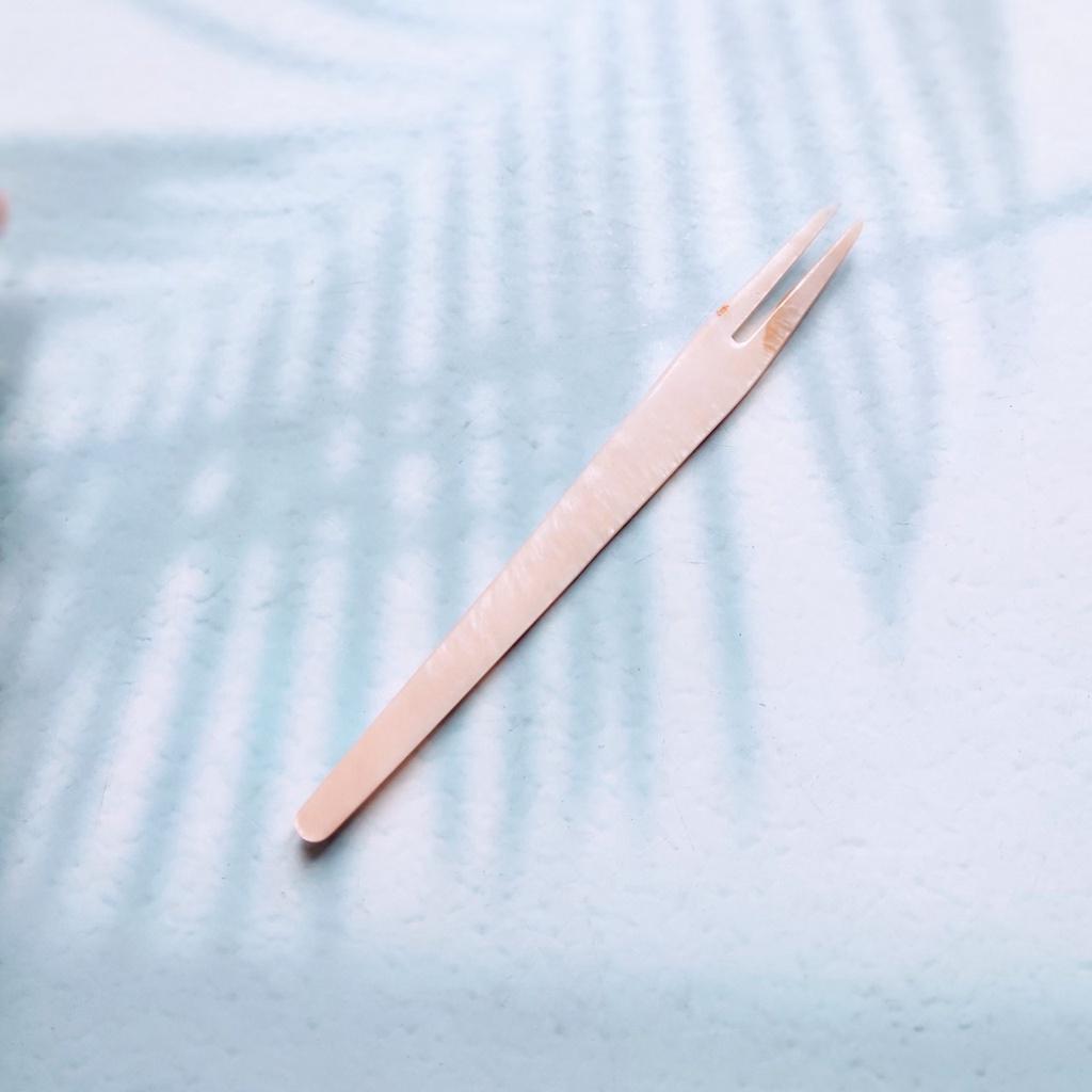 Dĩa/Nĩa Trai Hồng Tự Nhiên 12cm, Dùng Xiên Hoa Quả Trái Cây, Chụp Ảnh Decor