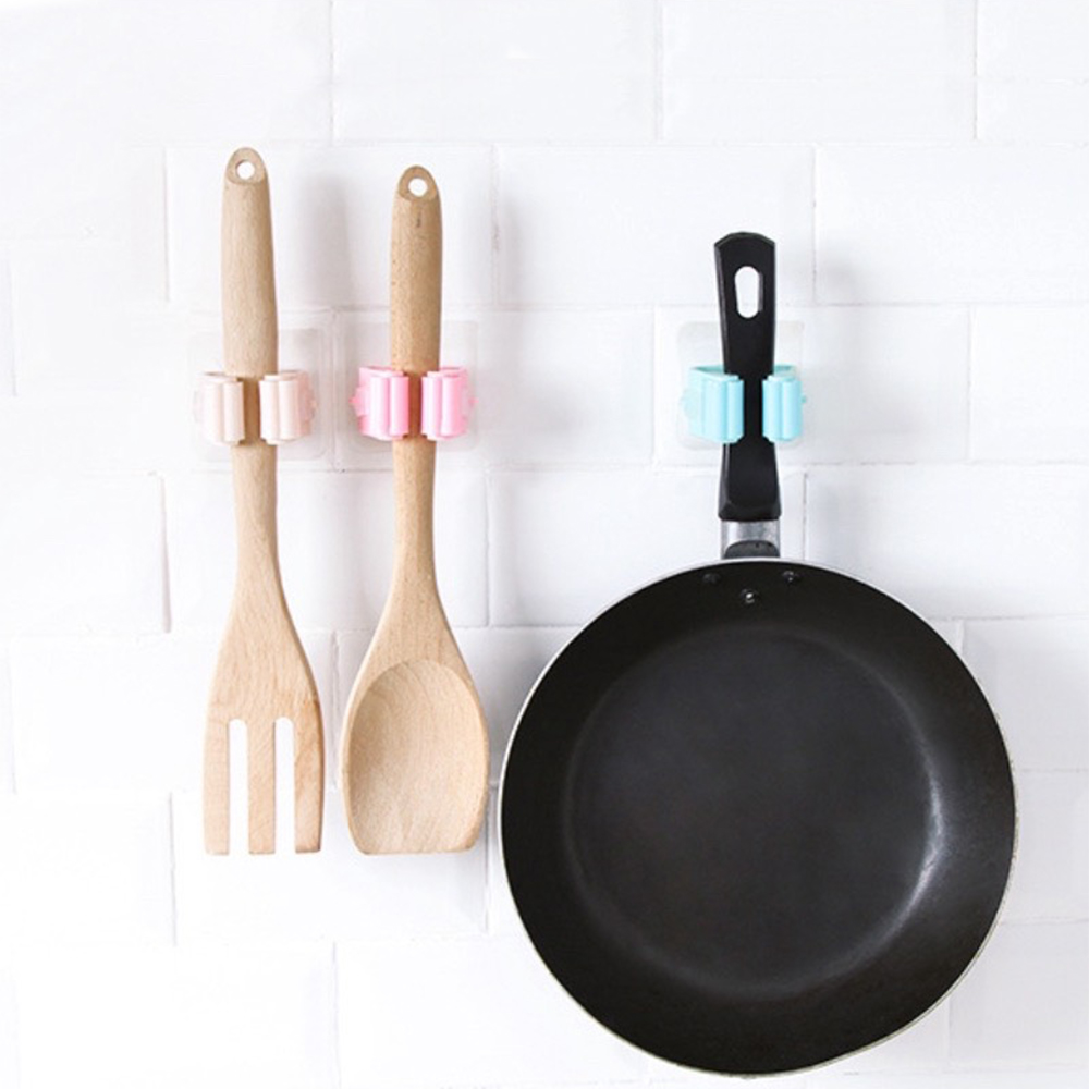 Kẹp Dính Tường Treo Chổi - Cây Lau Nhà, Luôn Gọn Gàng, Sử Dụng, Kẹp Có Miếng Dán Siêu Chắc, Khô Ráo. TakyHome 4028