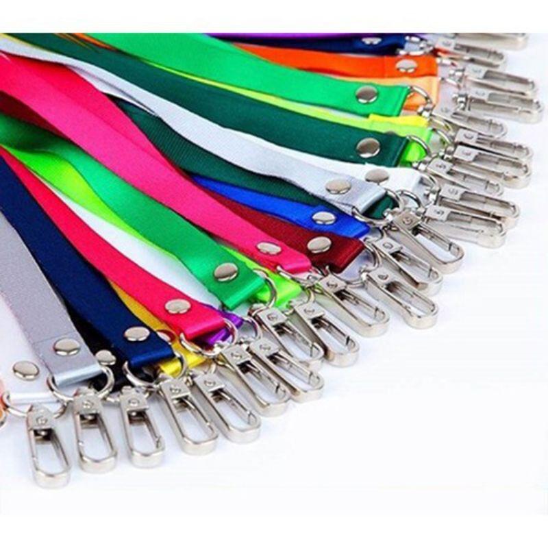 Dây đeo thẻ lụa móc xoay bản rộng 1.5cm