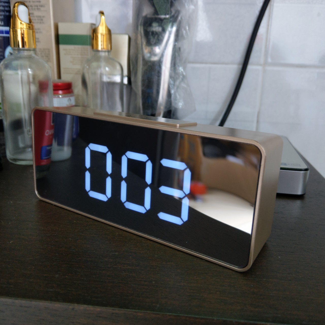 Đồng hồ Led gương có nhạc báo thức - Pin sạc