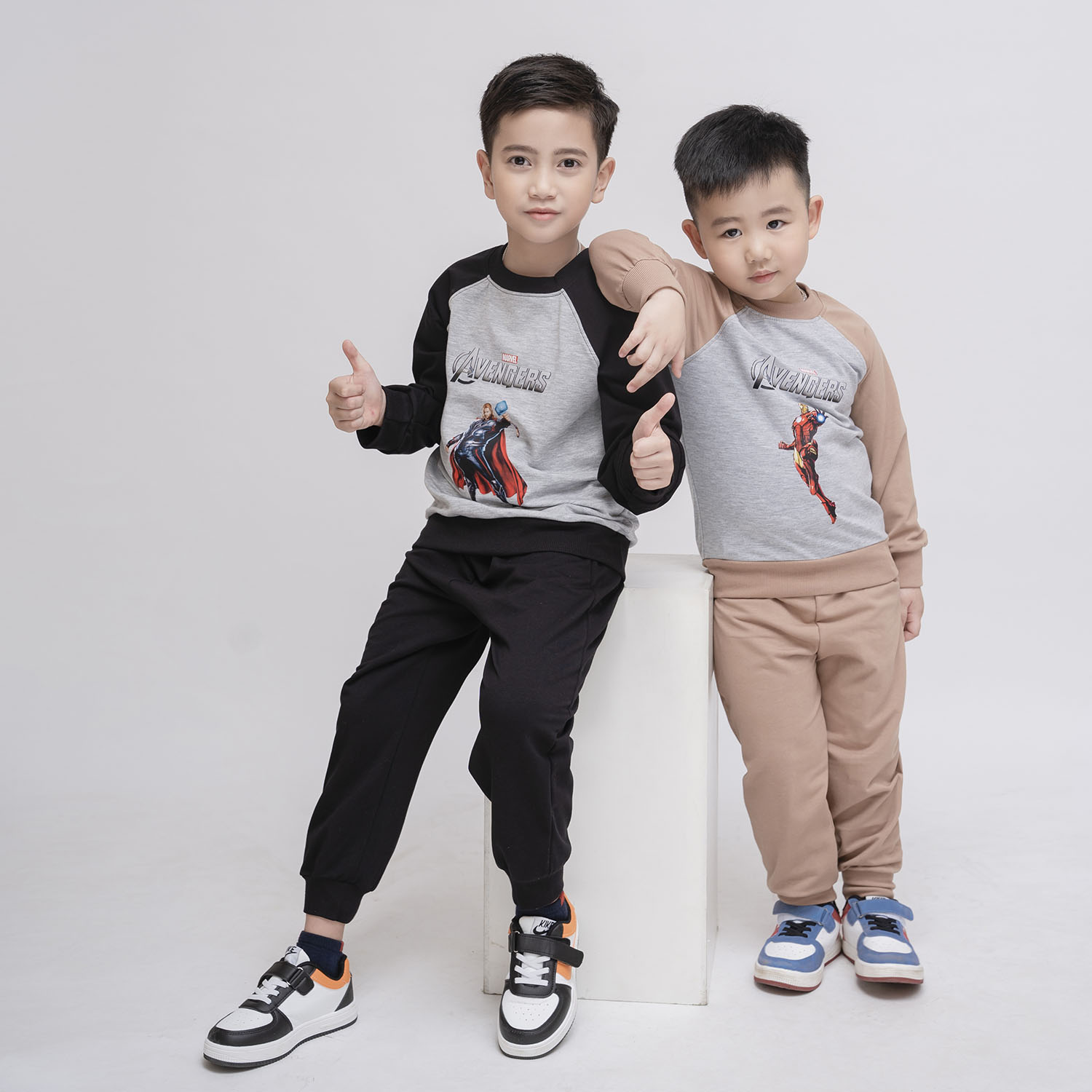 Bộ phông siêu anh hùng Ironman Nâu vàng