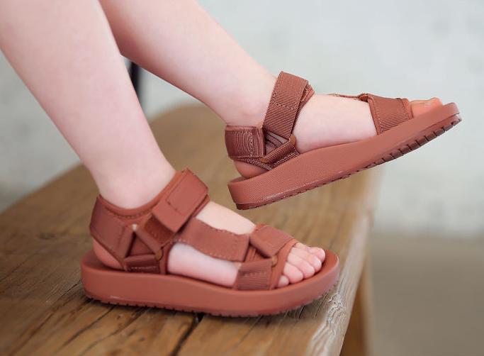 sandal quai dán tiện lợi cho bé trai và bé gái- DB080