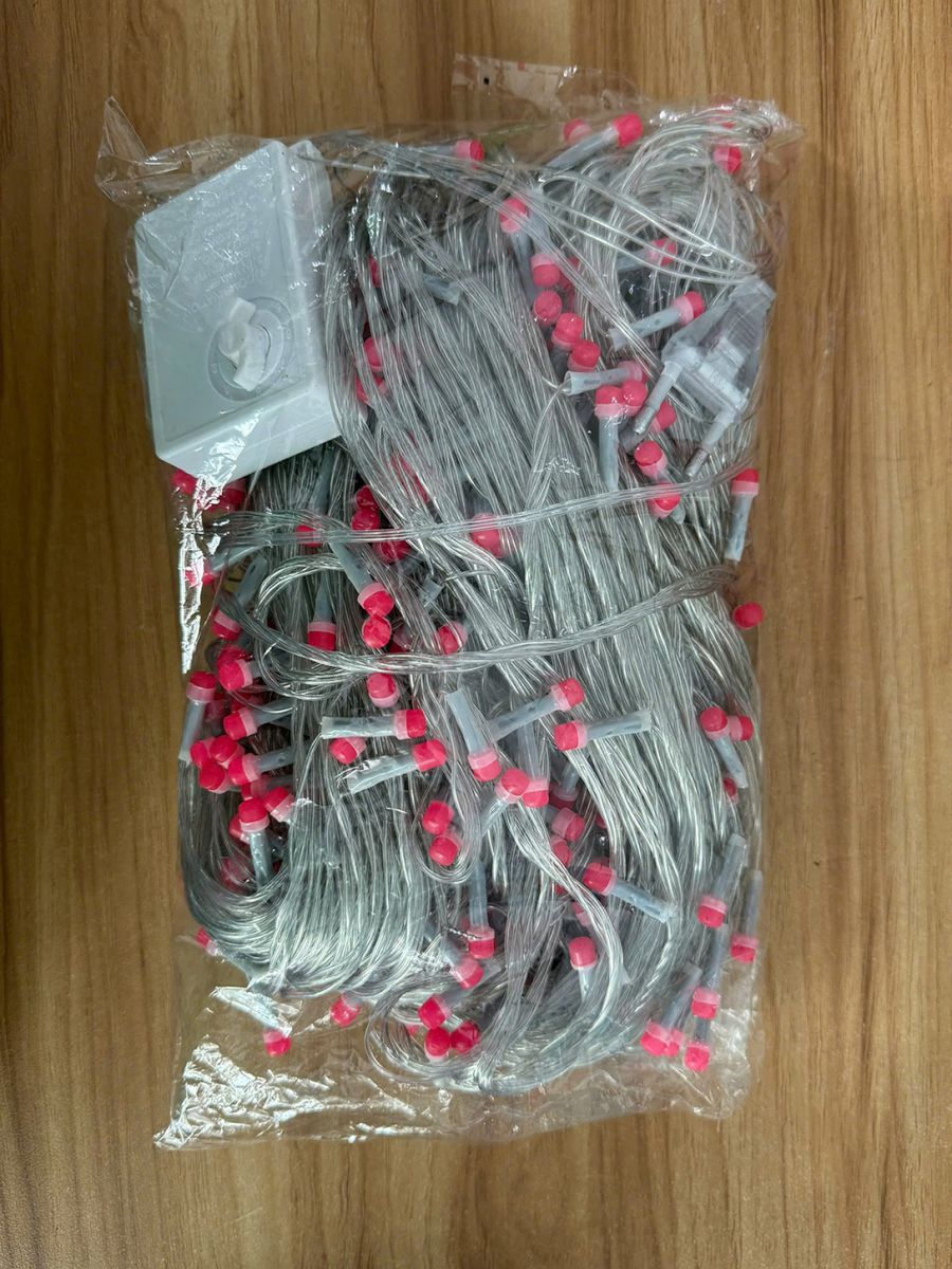 Dây Đèn Dp Màu Đỏ 8 Chế Độ Chớp Dài 80M Bóng Lớn V8 Có Box Điều Chỉnh Và Đầu Nối