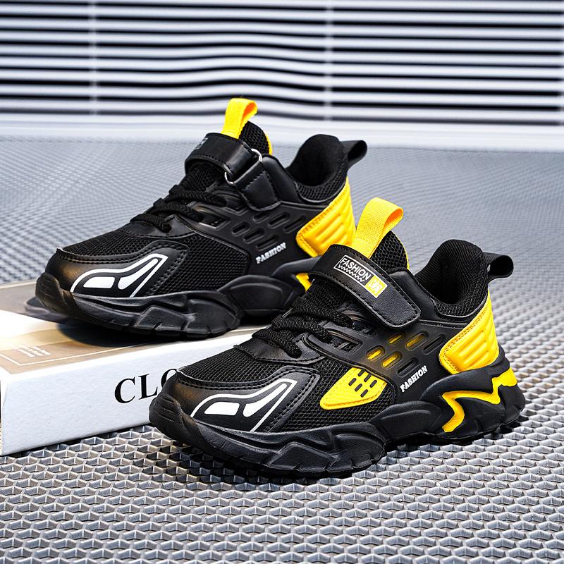 Giày thể thao ngoài trời thời trang mùa hè trẻ em trai chạy giày đi bộ giày nhẹ nhàng. Color: Black yellow-mesh Shoe Size: 33
