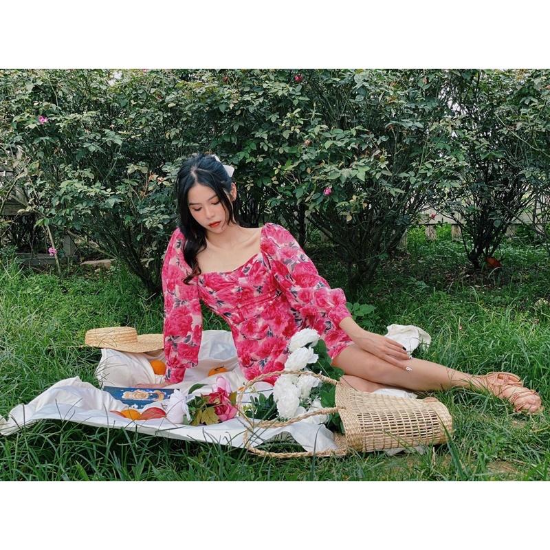 Đầm hoa hồng chéo vạt ngực xoắn- Rosara dress