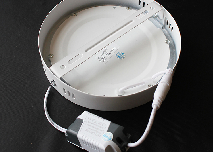 Đèn LED Ốp Trần Suntek 18W