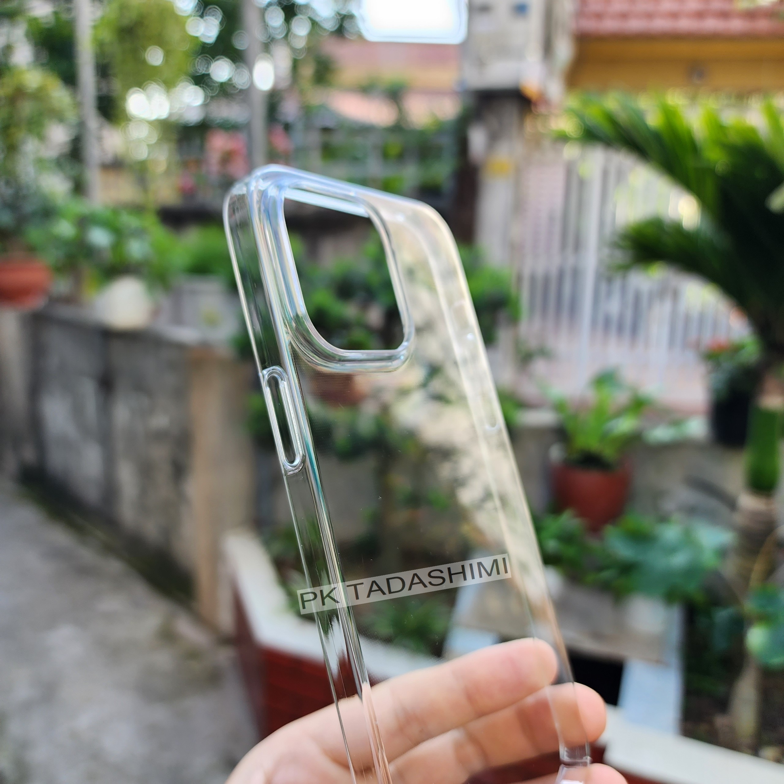 Ốp Lưng CỨNG Trong Suốt Cho IPhone 14 Pro Max/ 14 Pro/ 14 Plus/ 14, IP 13/ 13 Pro/ 13 Pro Max, Iphone 12/ 12 Pro/ 12 Pro Max, IP 11/ 11 Pro/ 11 Pro Max Nhựa PC Cứng Mỏng, Không Ố Vàng, Có Gờ Bảo Vệ Camera