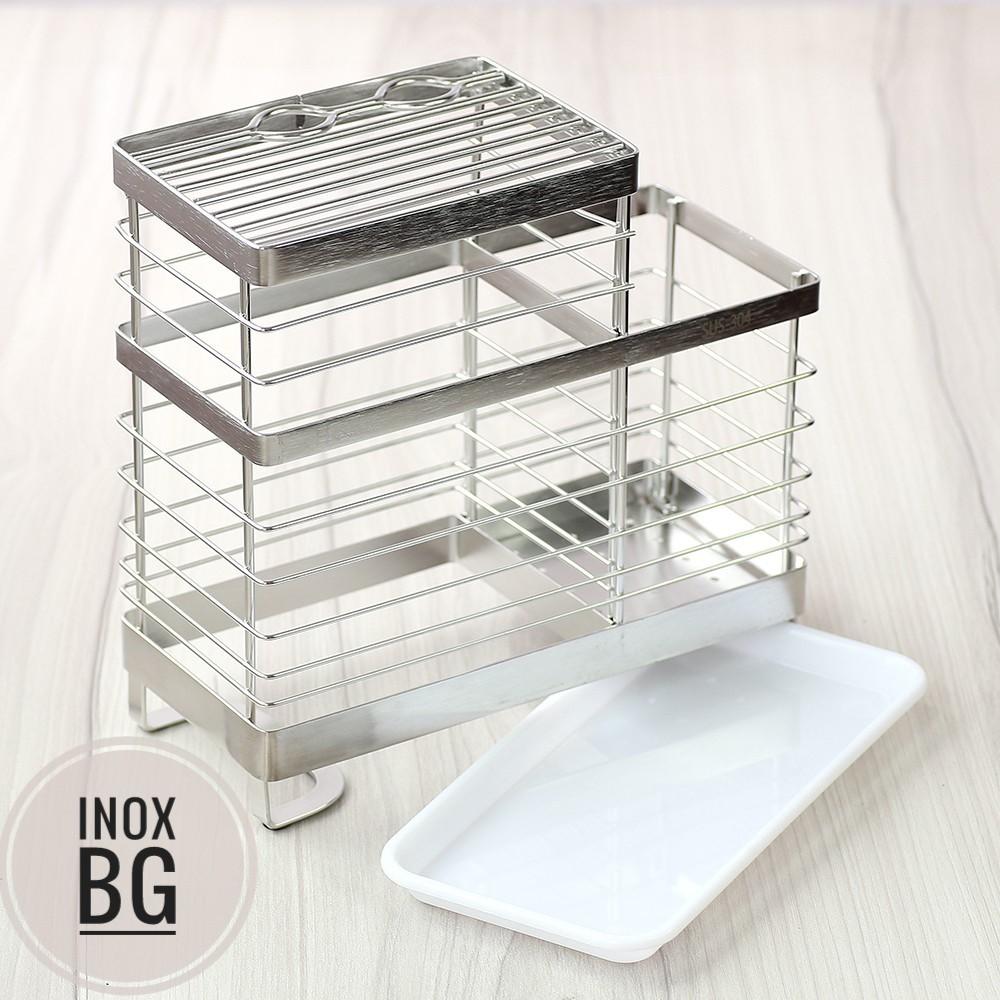 KỆ ĐỰNG ĐŨA VÀ DAO ĐẶT BÀN CÓ KÈM KHAU HỨNG NƯỚC