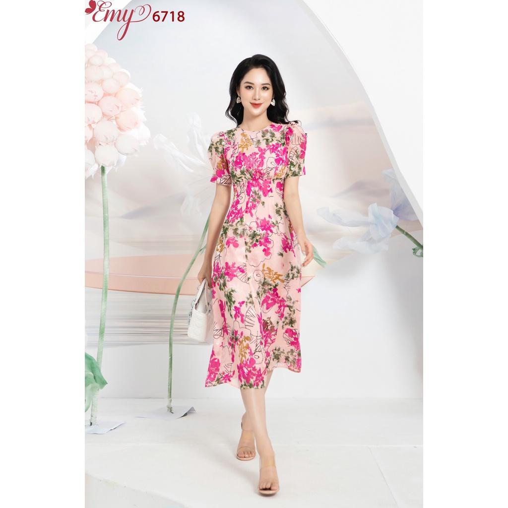 Đầm EMY EM6718 Xoè Midi Nền Hồng