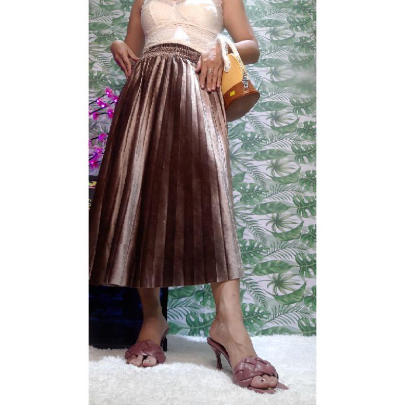 Chân váy xếp li