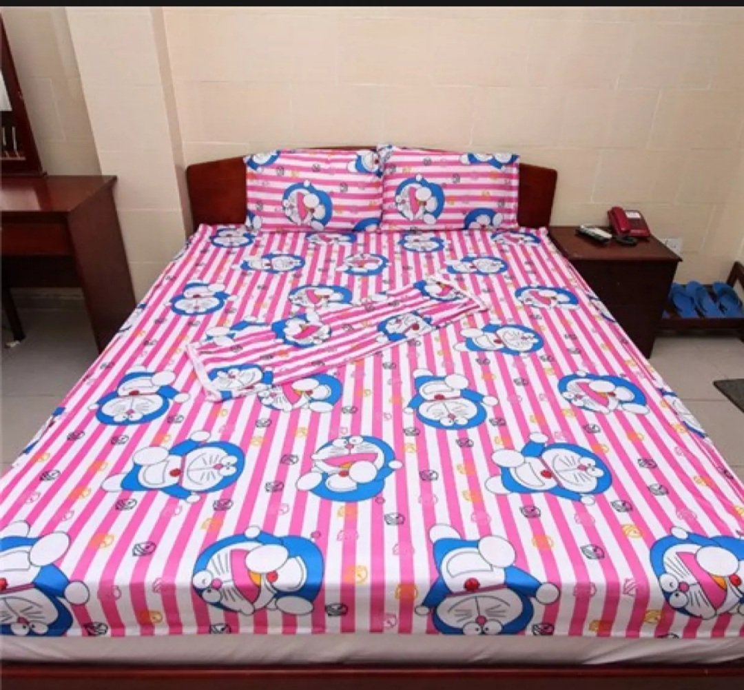 1 Drap thun lạnh giao màu ngẫu nhiên, không kèm áo gối 1m6x2m