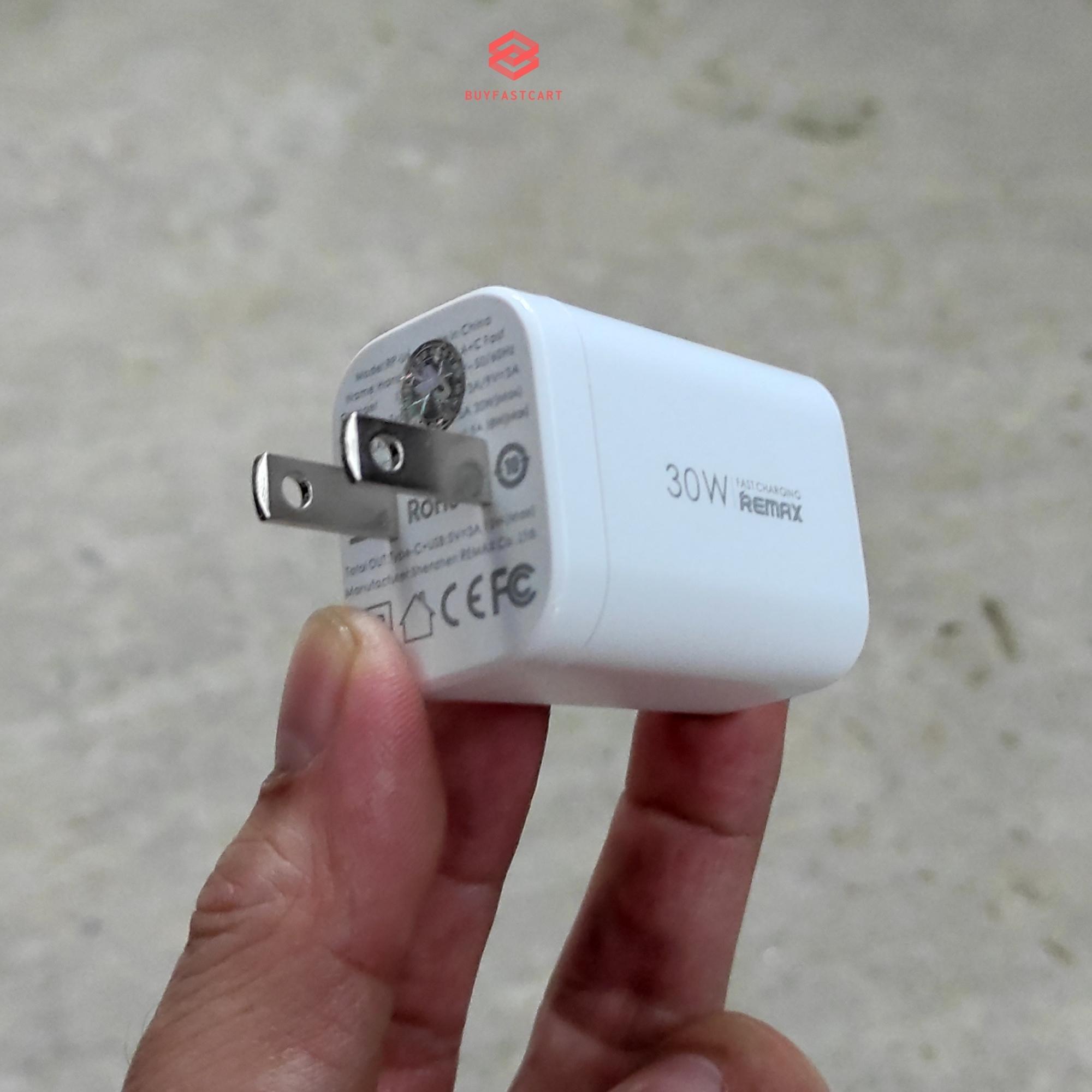 Củ Sạc Nhanh Remax RP-U6 Siêu Nhỏ Gọn Cổng Kép Gan PD 30W + QC 3.0 - Hàng chính hãng