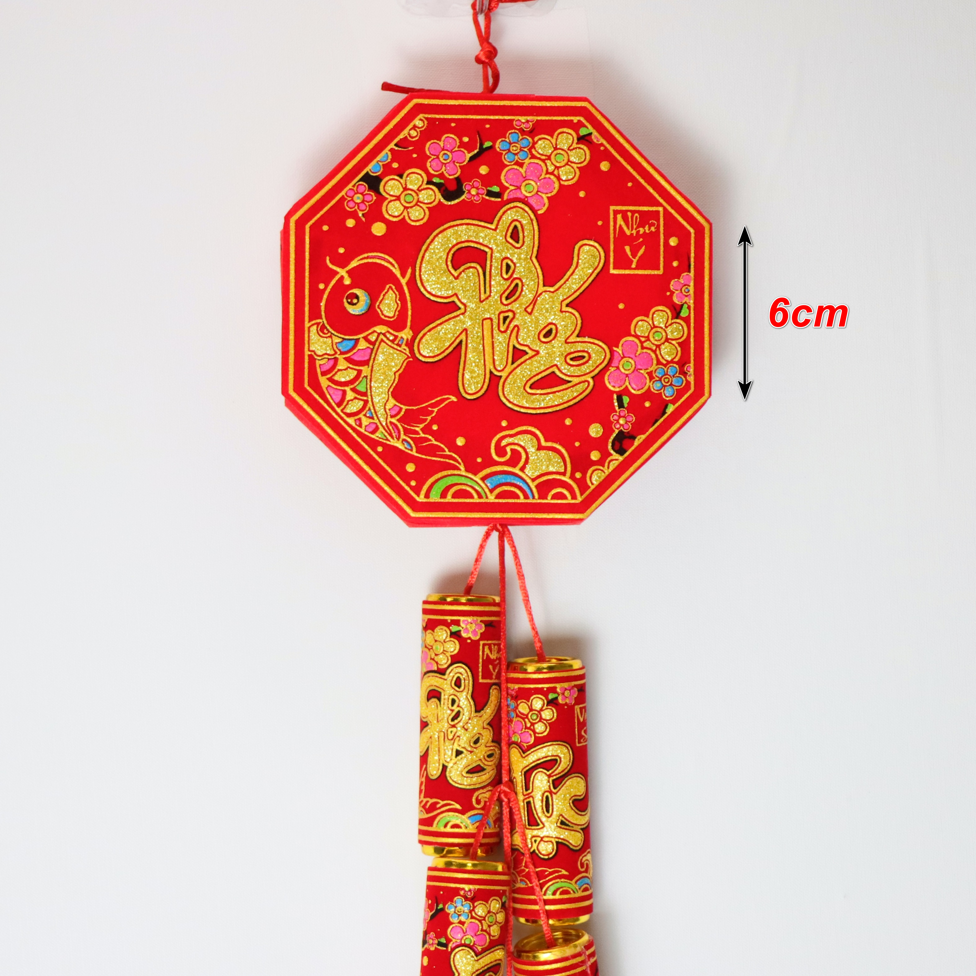 Chùm pháoo mô hình chữ Việt trang trí tết mừng xuân