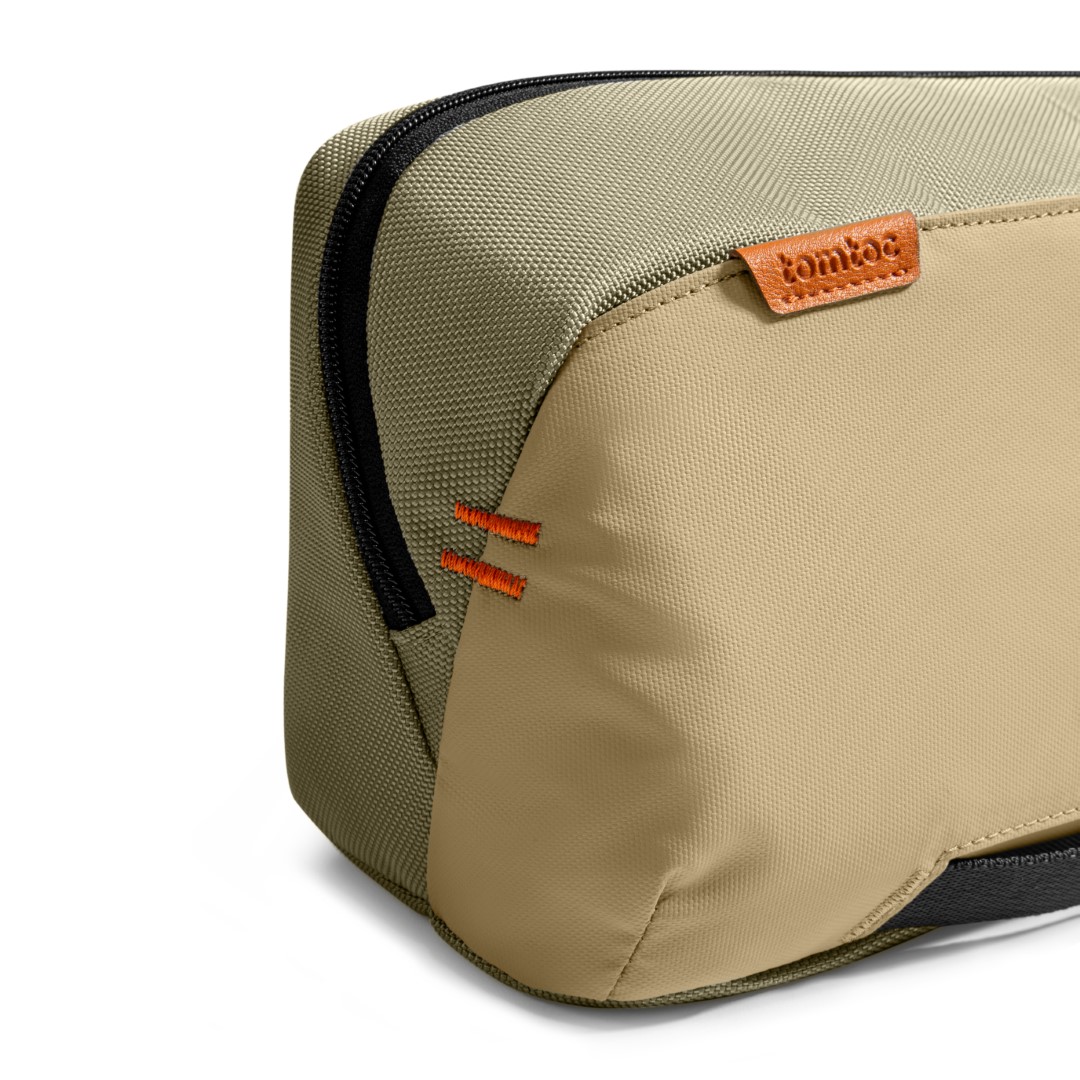 Túi đeo chéo phụ kiện Tomtoc G-Sling Bag cho Nintendo Switch - Hàng chính hãng