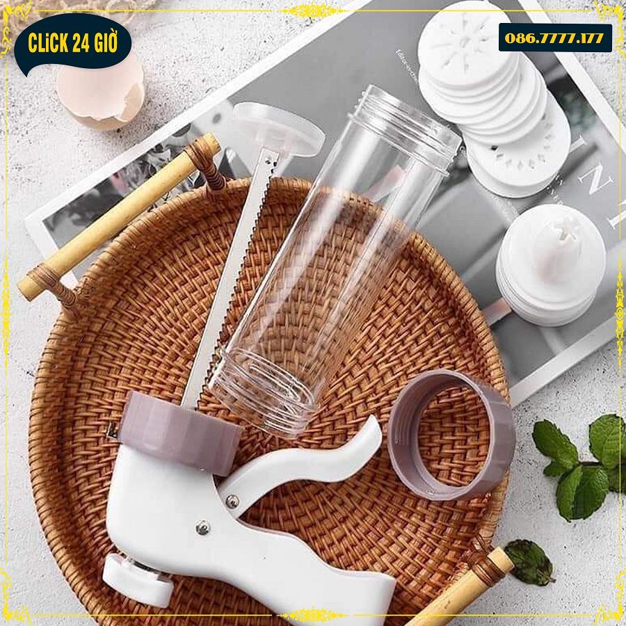 Bộ Dụng Cụ Làm Bánh Quy, Bánh Cookie - Gồm 13 Khuôn Nhấn + Dụng Cụ Xịt Bột + Vòi Trang Trí Bánh Quy