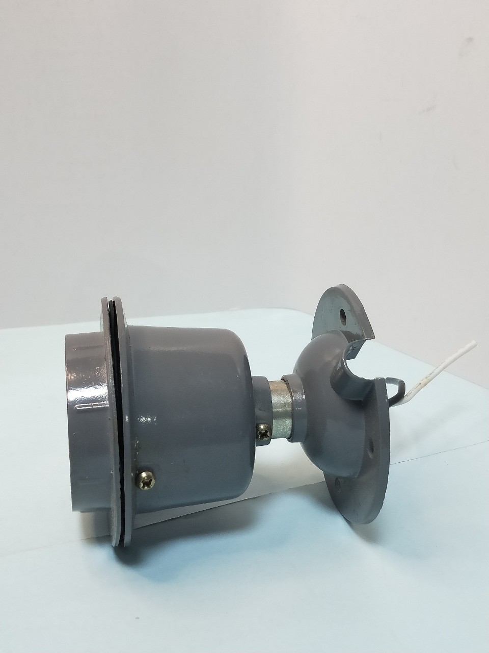 Đui đèn ly ngồi công nghiệp đuôi E27 và E40