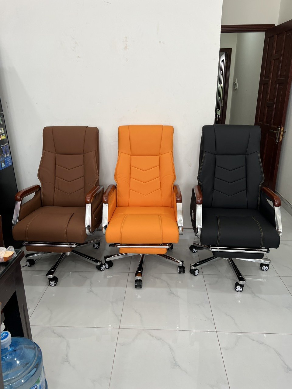 Ghế giám đốc ngả lưng thư giãn Rung Massage 07 điểm AMA-MCN003-U3