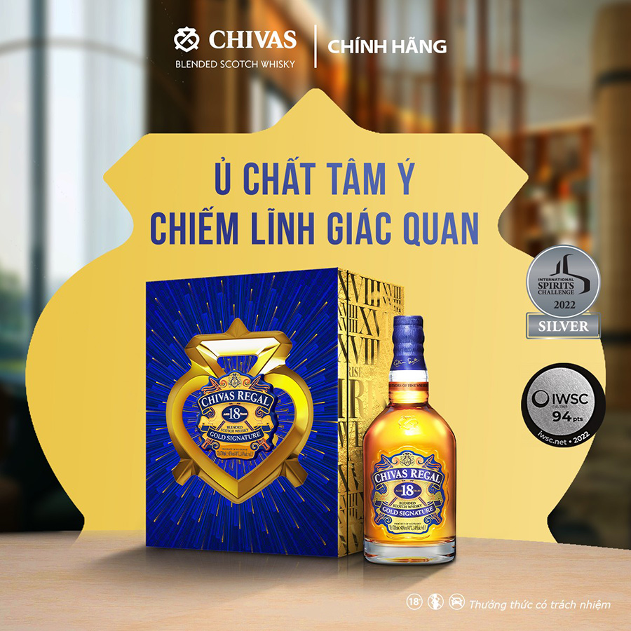 Bộ sản phẩm rượu Chivas 18 Gold 700ml