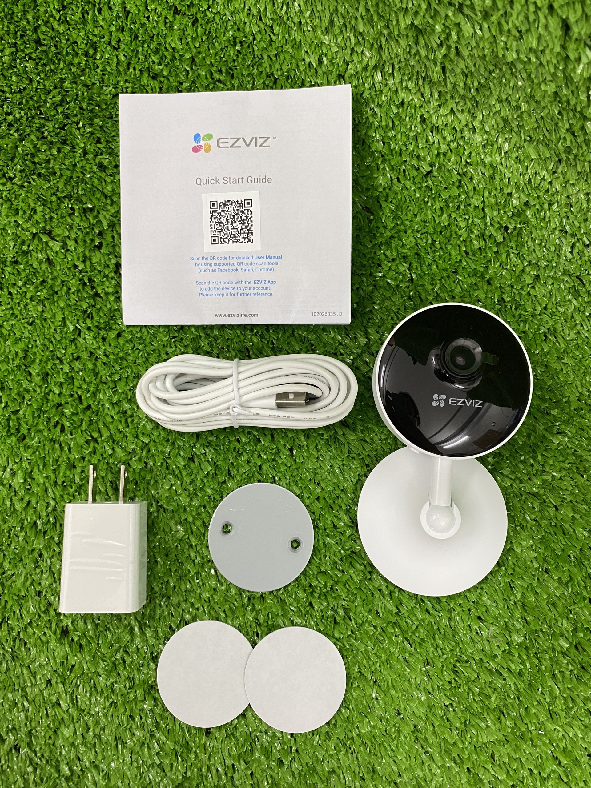 Camera IP Wifi 2.0MP Full HD EZVIZ C1C , Thân cố định, Đàm thoại 2 chiều - Hàng Chính hãng