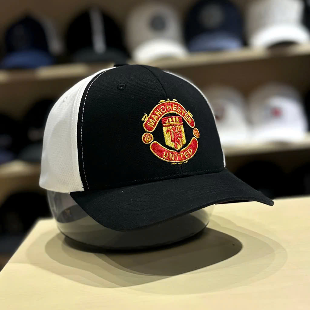 Nón kết, mũ lưỡi trai CLB Manchester United vải Kaki phối lưới đẹp thời trang thể thao