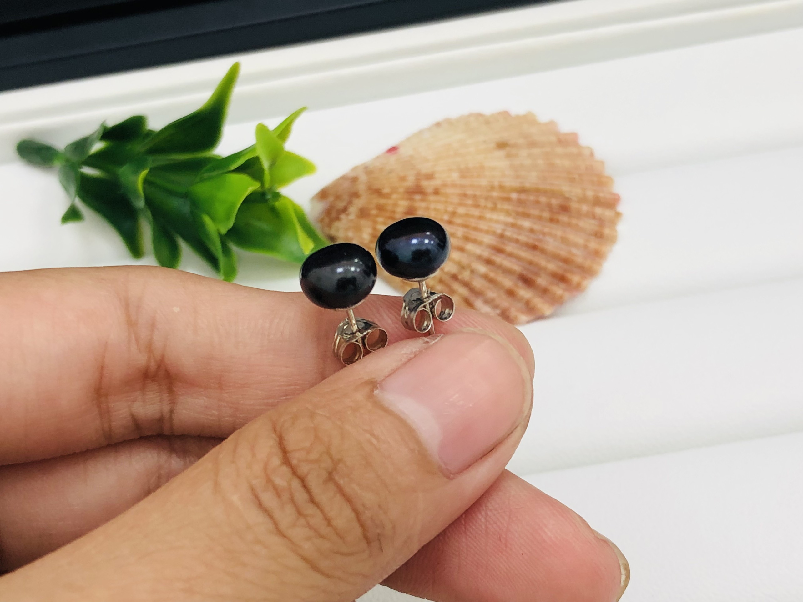 Hoa tai nụ ngọc trai thật sang trọng - món quà ý nghĩa
