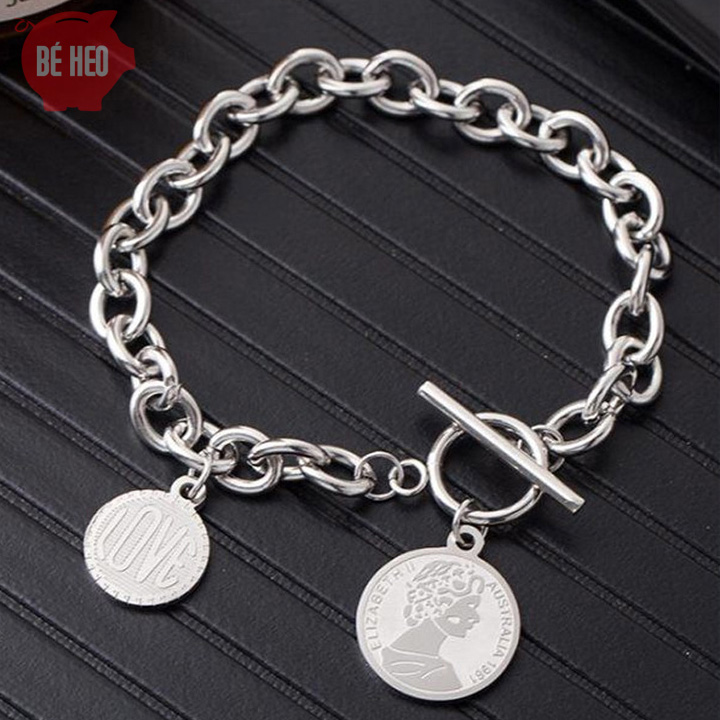 Lắc tay titan nữ hoàng ELIZABETH - Trang sức Bé Heo BHLT173