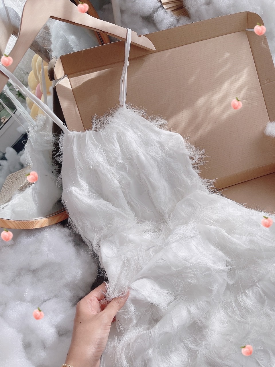 ĐẦM MAXI ĐI BIỂN HAI DÂY SUÔNG TRƠN LÔNG VŨ MIDI DẠO PHỐ DỰ TIỆC