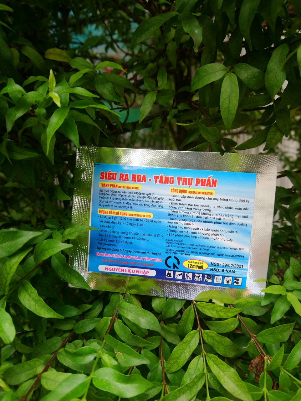 Phân bón lá - Chế phẩm sinh học - Siêu ra hoa, tăng thụ phấn - Siêu tăng trưởng - Gói 12ml.