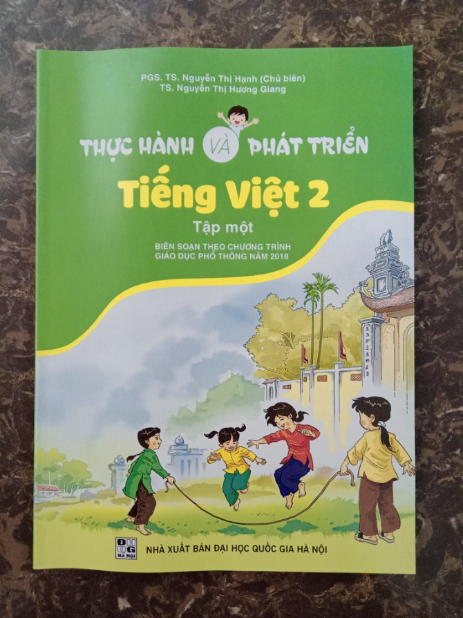 Sách - Thực hành và phát triển Tiếng Việt 2 tập 1 - Theo chương trình giáo dục phổ thông 2018