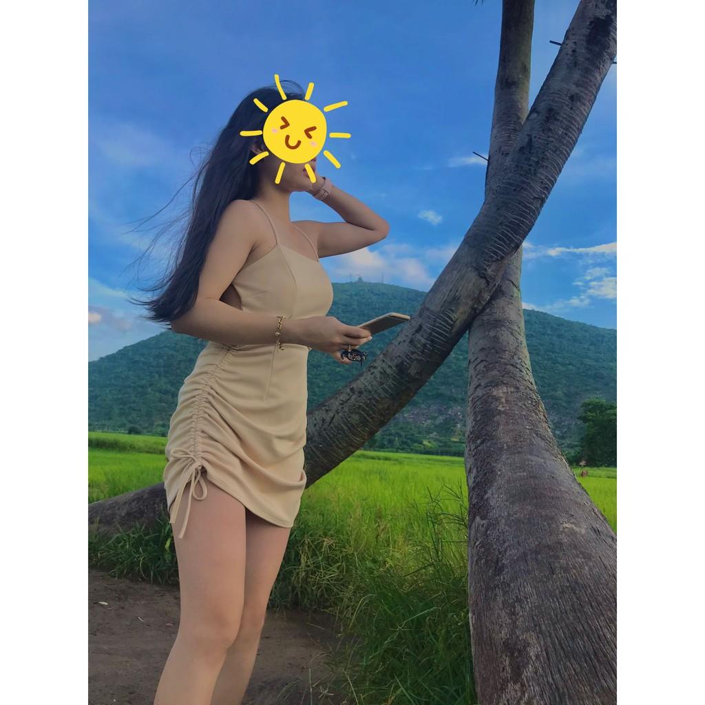 Đầm body nữ hai dây đan chéo ở lưng có kèm mút ngực, rút dây hai bên hông chất umi mềm mịn, co dãn thoải mái khi mặc