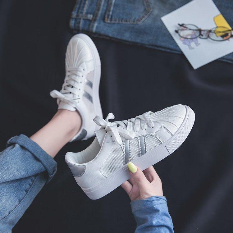 Giày Nữ Đế Bằng Mũi Tròn Phong Cách Hàn Quốc