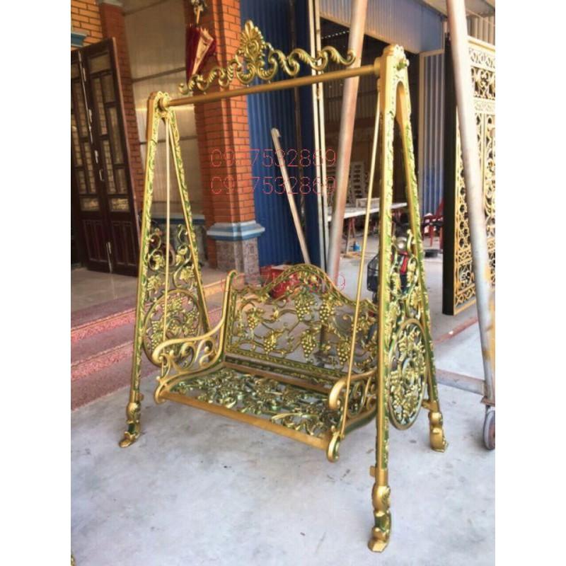 Xích đu nghệ thuật giành cho sân vườn