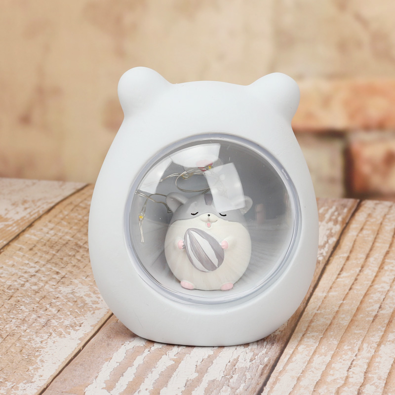 Đèn ngủ Chuột Hamster yêu đồ ăn ngồi trong buồng kính (Giao Mẫu Ngẫu Nhiên)