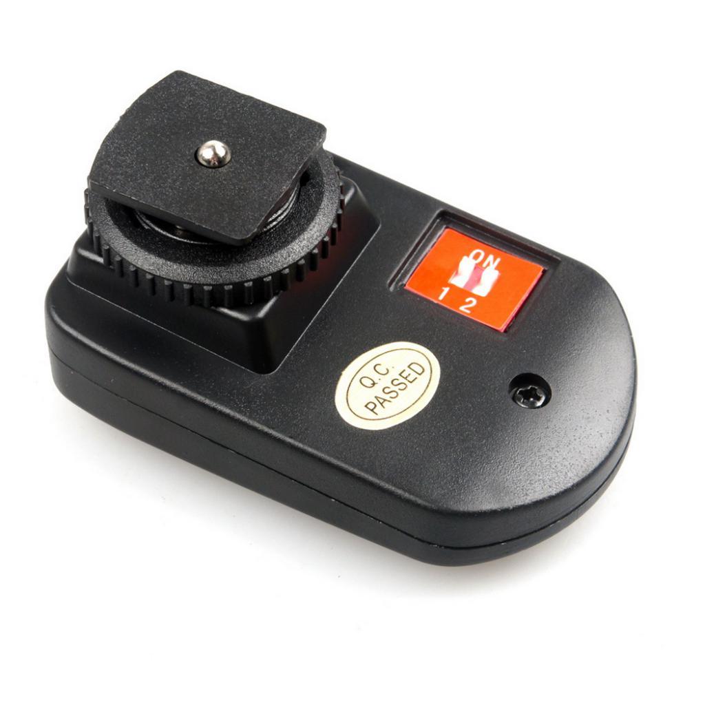 PT-04GY Wireless 4 -Channels Flash Trigger Receiver With 2 Receiver For DSLR Camera
