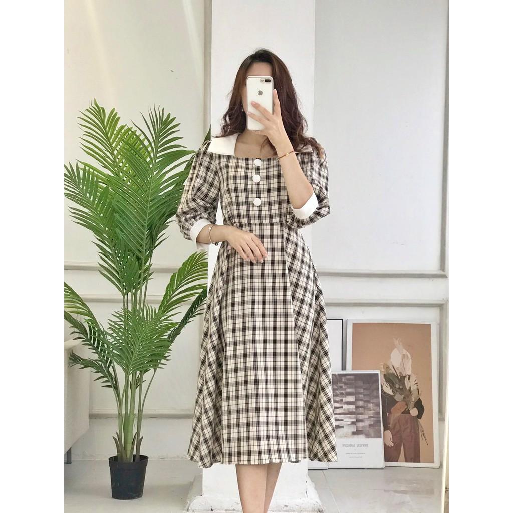 Đầm họa tiết kẻ kiểu dáng vitage phối kẻ cổ trắng SYO D4026