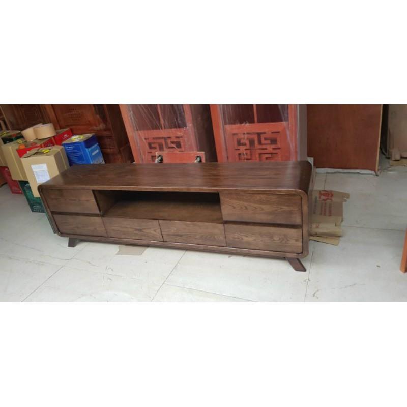 kệ tivi gỗ tự nhiên giá thật