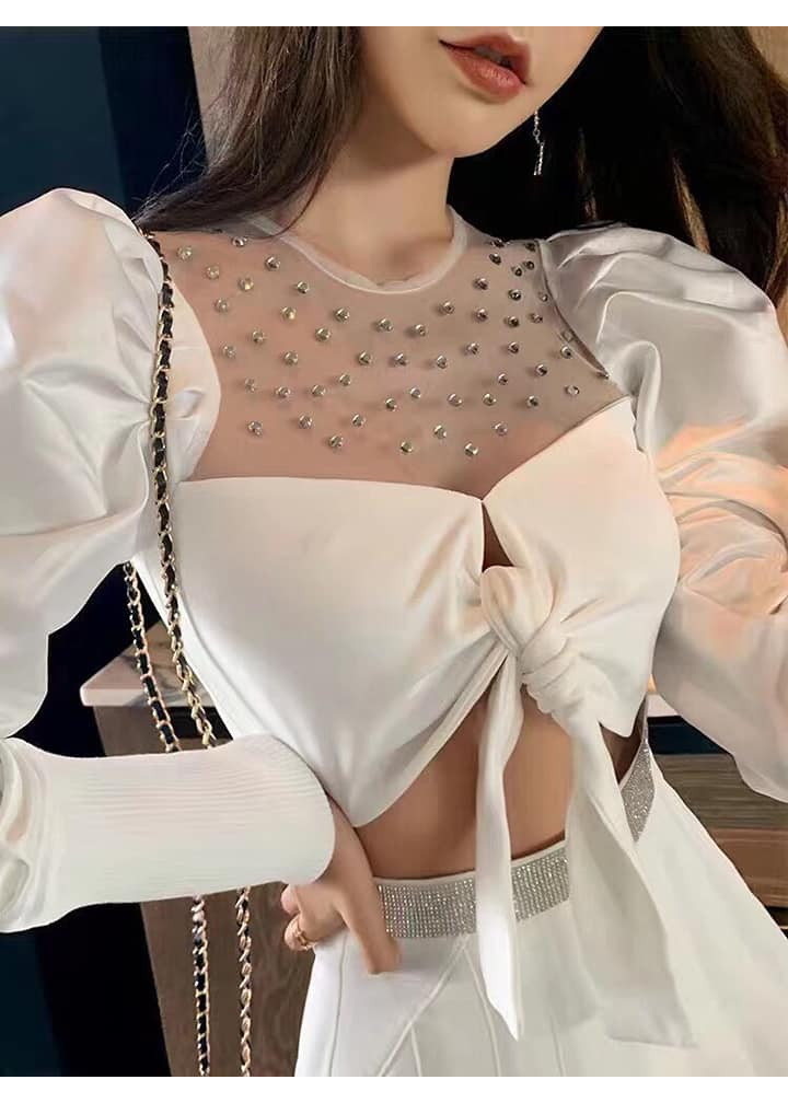 Áo kiểu croptop voan đính đá