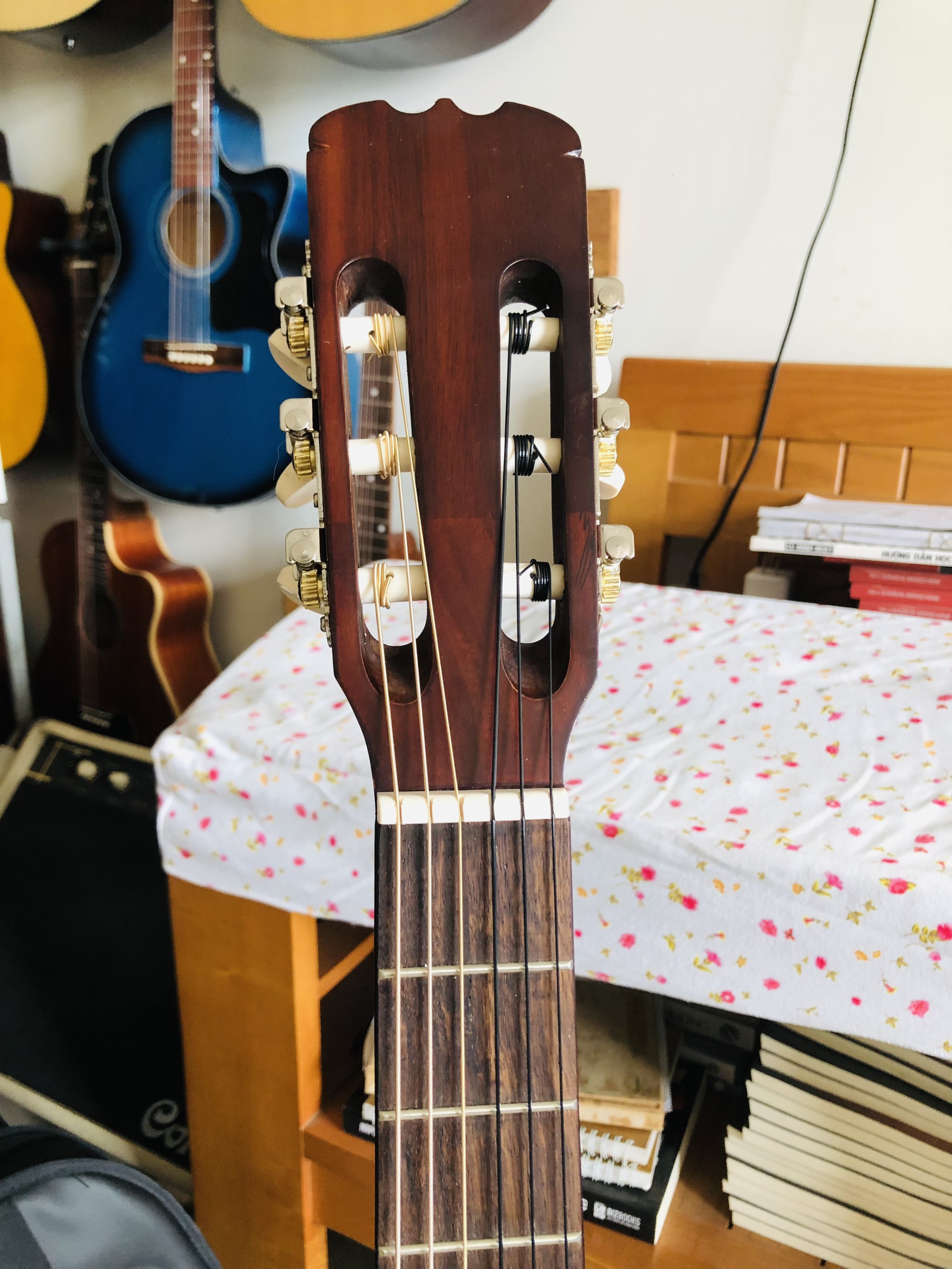 Đàn guitar classic mini DVE70C size 3/4 đàn ghita dành cho trẻ em + Tặng giá trình, Bao da phụ kiện đàn guitar