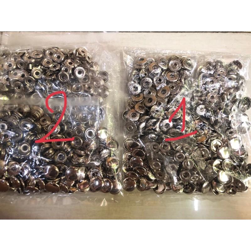 Nút bóp 4 bộ phận 100 bộ