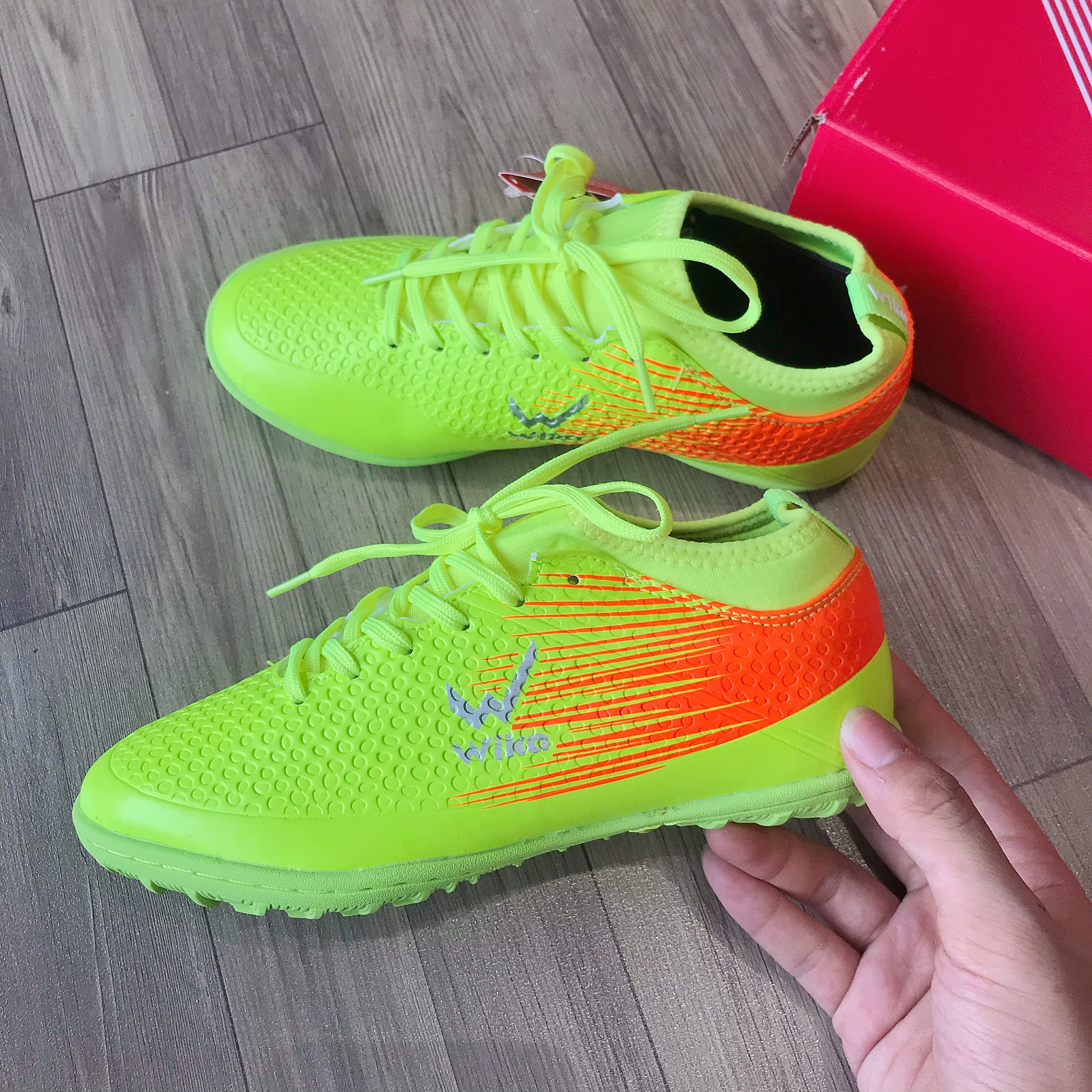 Giày Bóng Đá Wika Flash - Full Màu Size 32-43